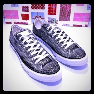 NWOT Converse All Star Unisex Sneaker. M:9 W: 11